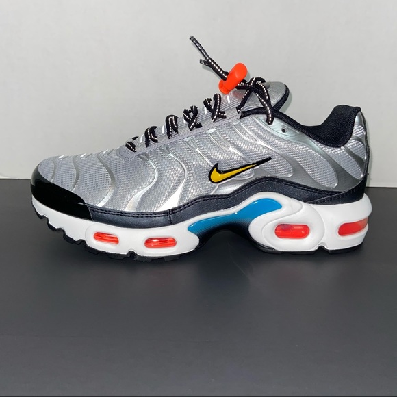 Nike Air Max Plus GS Sky Nike Silver Shoes Size: 5Y / 6.5W - Picture 5 of 10
